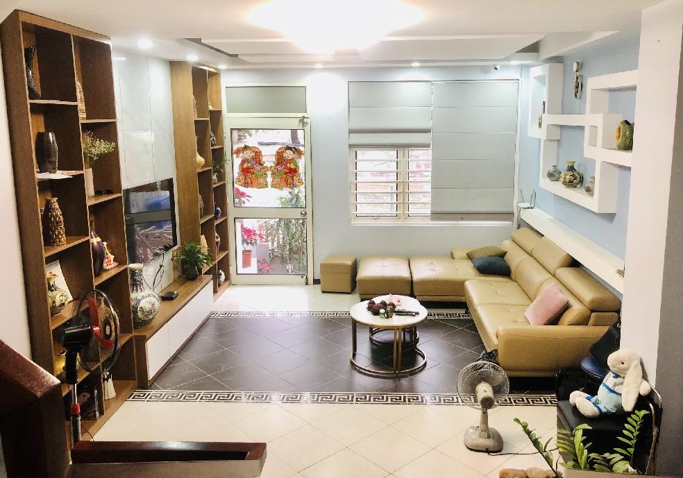 Bán nhà Nguyễn Hoàng - 74m2 -  ô tô tránh - vỉa hè - view hồ - Ảnh chính